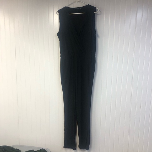 Nina Leonard Stretchy Black Jumpsuit Sleeveless VNeck Large - Picture 1 of 6